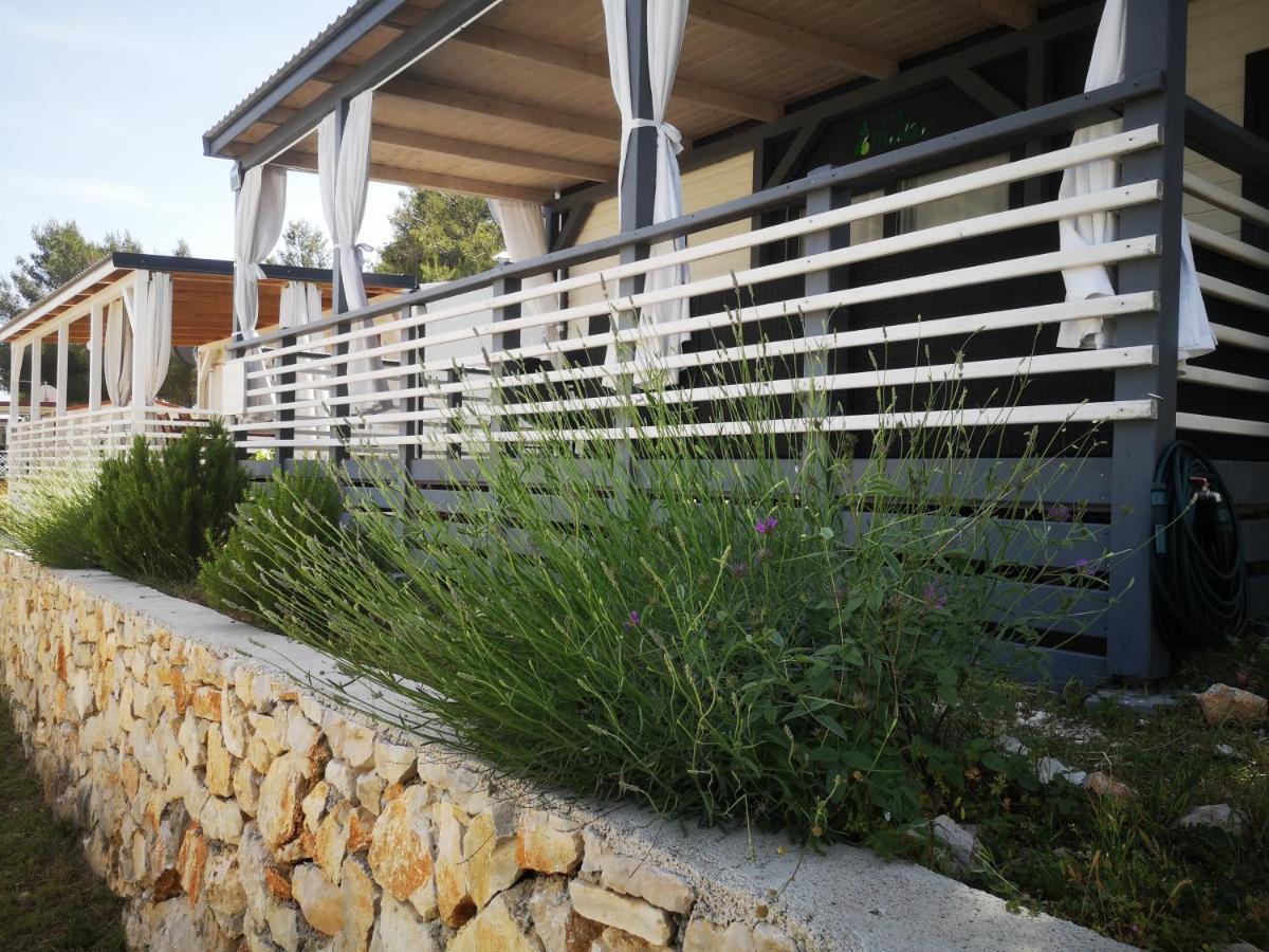 Mobile Home Lux Otok Murter 耶泽拉 外观 照片