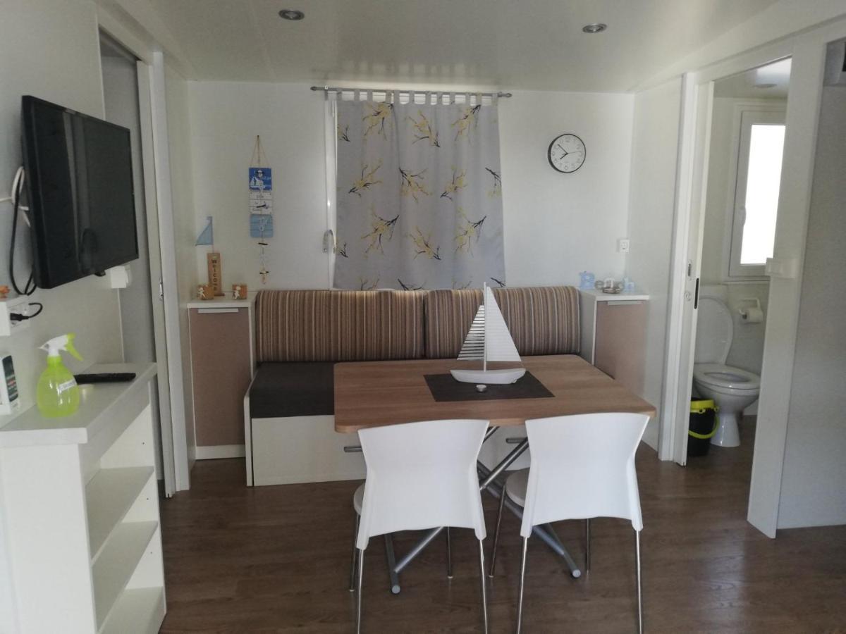 Mobile Home Lux Otok Murter 耶泽拉 外观 照片